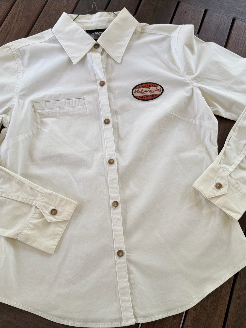 Harley-Davidson Women’s White Button-Up Shirt Size Small